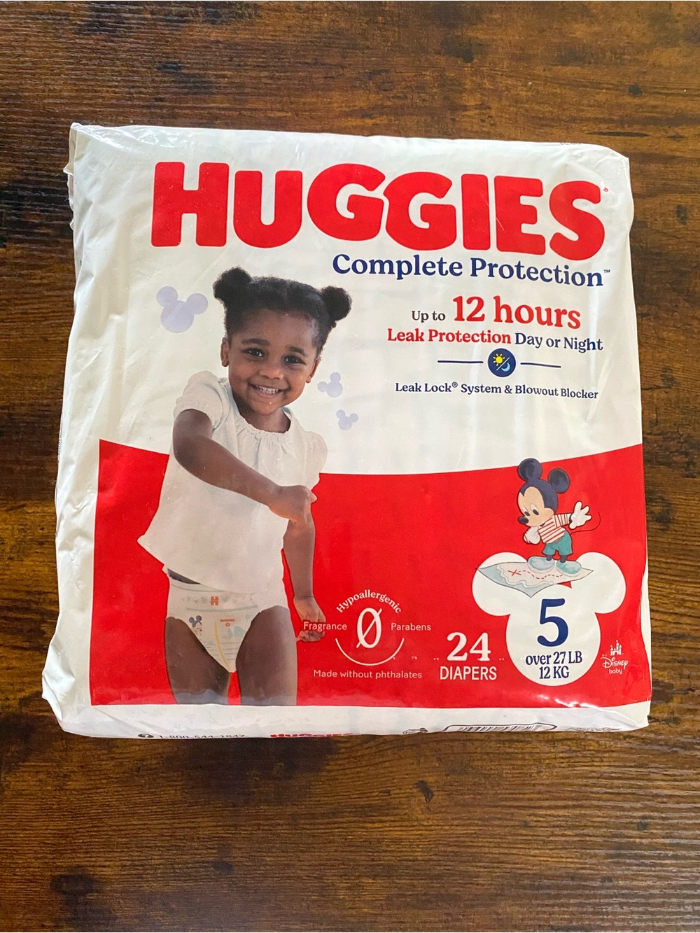 Huggies Complete Protection Diaper Cover - White & Red (Size 5)